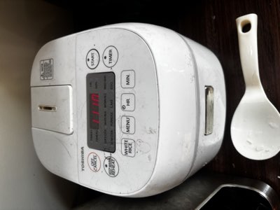 Toshiba rice cooker, model TRCS02