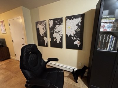 World map canvas panels with pins